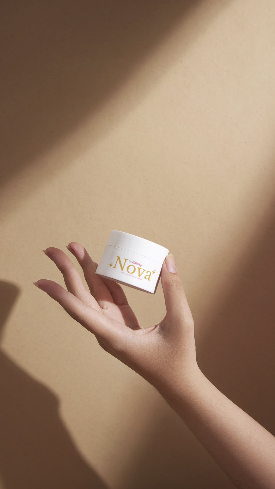 Crema Aclaradora e Hidratante Nova